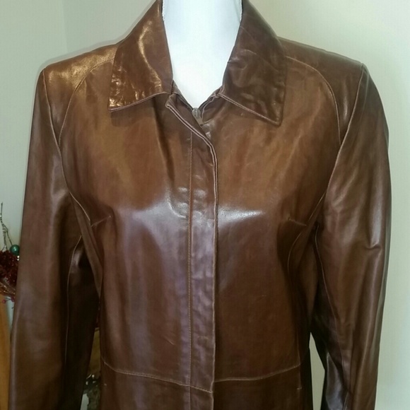 Coat - Picture 2 of 5